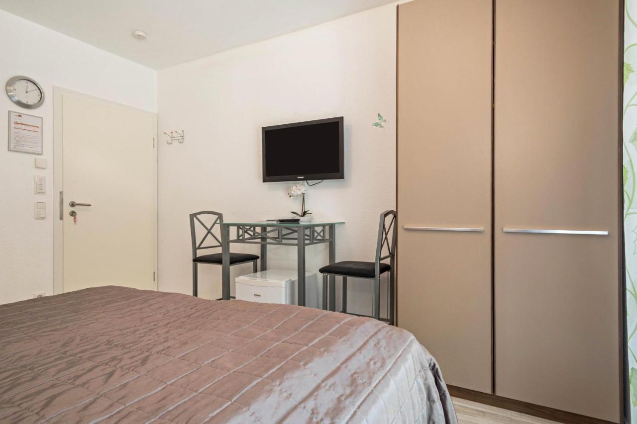 Apartment Mit Kaffeekueche Fuer Zwei 미르스부르크 외부 사진
