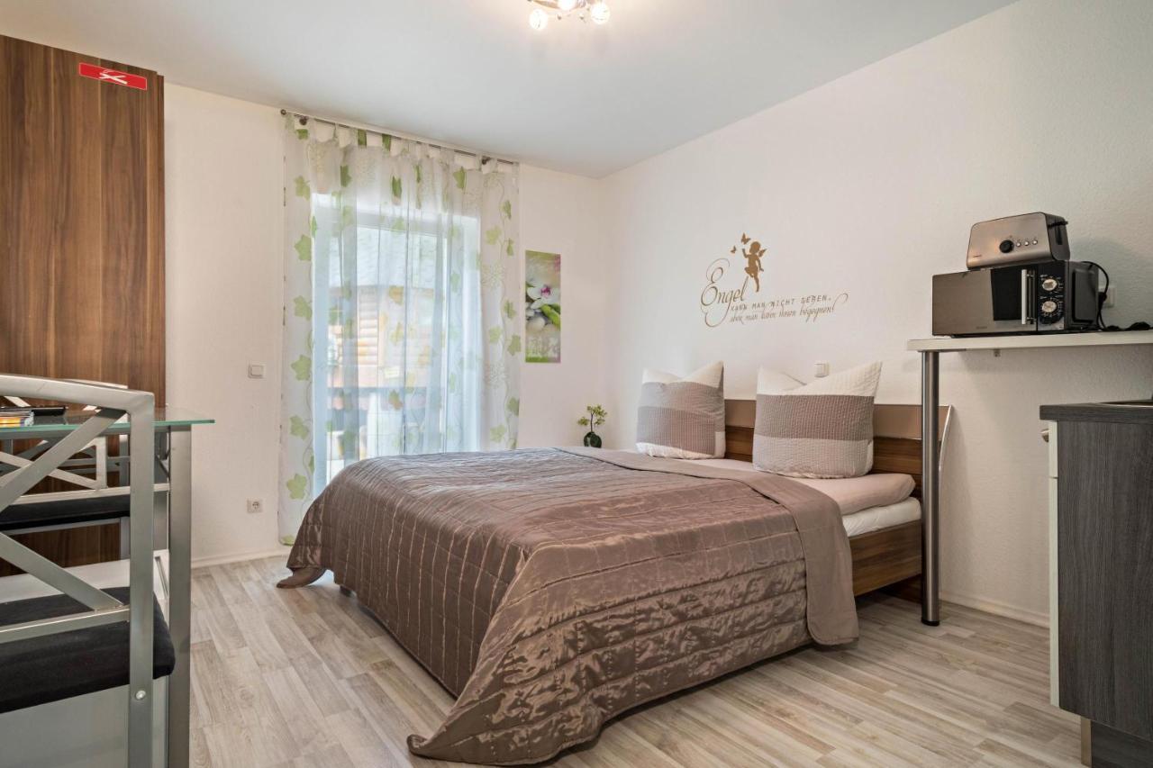 Apartment Mit Kaffeekueche Fuer Zwei 미르스부르크 외부 사진