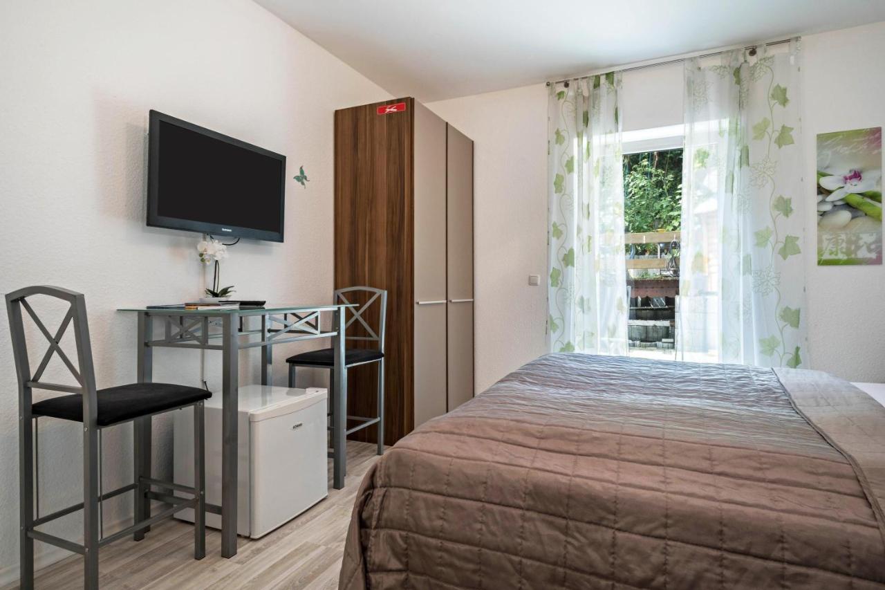 Apartment Mit Kaffeekueche Fuer Zwei 미르스부르크 외부 사진
